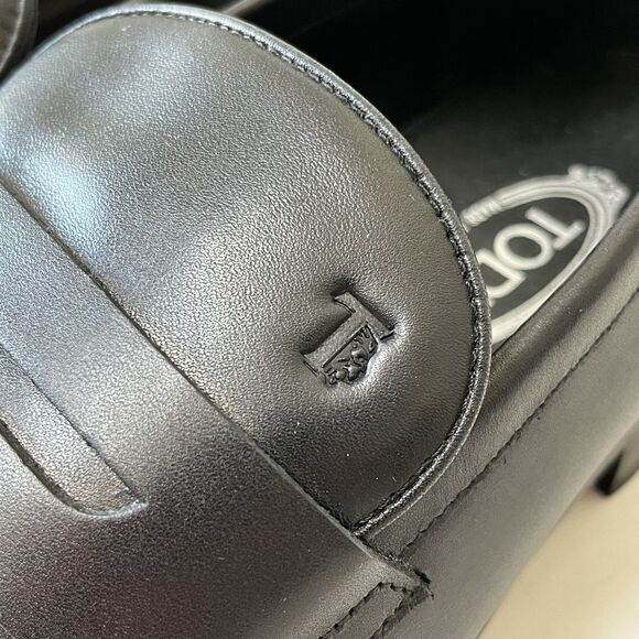 Tod\'s Men\'s Black Leather Stamped Logo Penny Loafers Slip On Shoes EU 43 US 10 main image 9